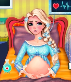 Play Elsa Baby Birth Game