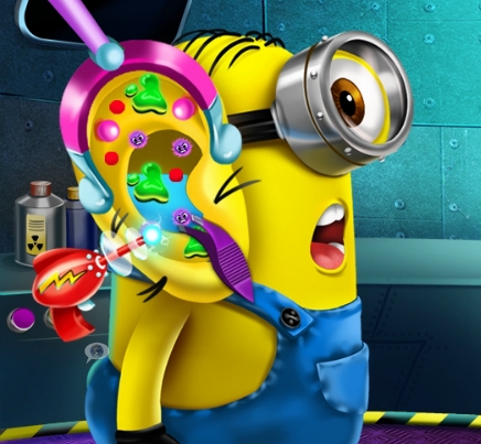 Play Minion Ear Doctor Game