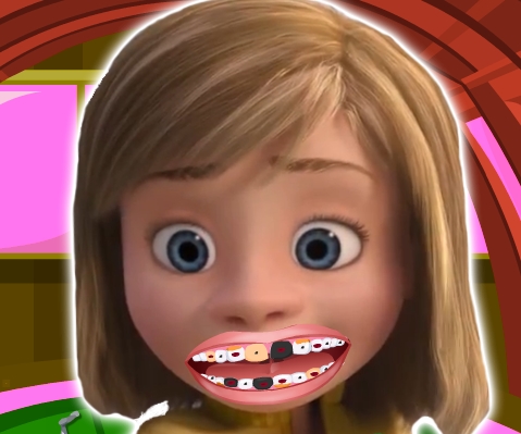 Play Inside Out Dentist Game