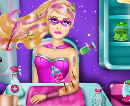 Play Super Barbie Arm Care Game