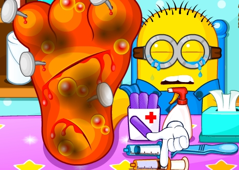 Play Minions Foot Doctor Game