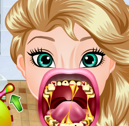 Play Elsa Crazy Dentist Game