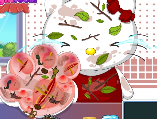 Play Hello Kitty Foot Doctor Game