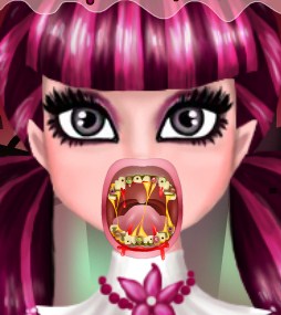 Play Draculaura Real Vampire Dentist Game