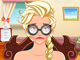 Play Elsa Mropia Doctor Game