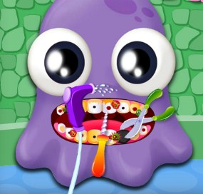 Play Moy Dentist Care Game