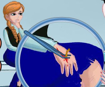 Play Elsa Princess Emergency Room Game