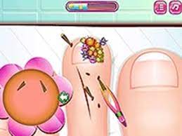 Play Funny Nail Doctor Game